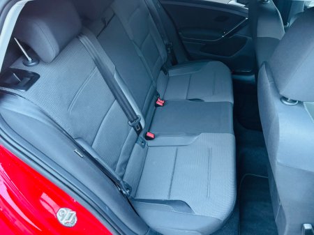 2015 Volkswagen Golf  €12,950 thumbnail