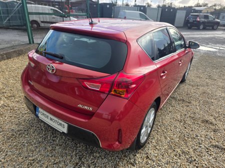 2015 Toyota Auris 1.33 Dual VVT-i 5Dr Terra €9,950