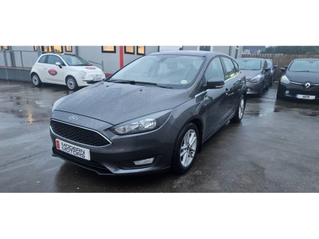 2015 Ford Focus ZETEC eco 100bhp very low miles €8,750 thumbnail