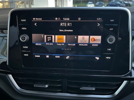 2023 Volkswagen T-Roc 2.0 TDI 116HP R-Line M6F Top spec €31,995 thumbnail