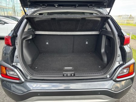 2019 Hyundai Kona KAUAI 2WD EXECUTIVE 5DR €18,950 thumbnail