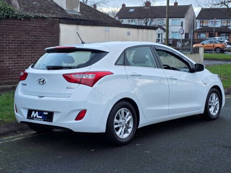 2016 Hyundai i30 1.6 Diesel Deluxe €6,999 thumbnail