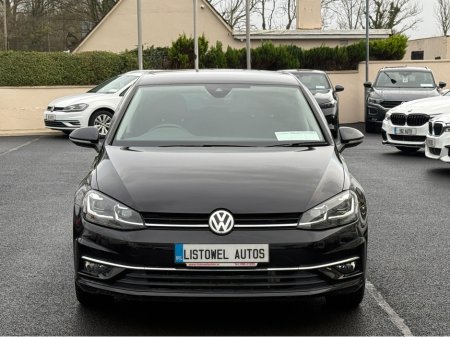 2017 Volkswagen Golf COMFORTLINE 1.2 AUTOMATIC * REAR VIEW CAMERA, AUTO LIGHTS, ADAPTIVE CRUISE CONTROL, POWERED FOLDING HEATED MIRRORS, LUMBAR SUPPORT, 2 KEYS, TOUCH SCREEN RADIO, MULTIFUNCTION STEERING WHEEL* €17,950 thumbnail