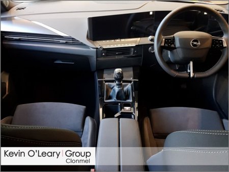 2025 Opel Astra GS 1.2 TURBO 110PS 6 SPEED €36,345