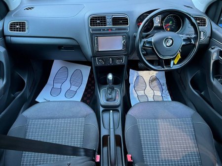 2016 Volkswagen Polo COMFORTLINE 1.2 TSI // 16" GTI ALLOYS // REVERSE CAMERA // ADAPTIVE CRUISE CONTROL €12,900 thumbnail