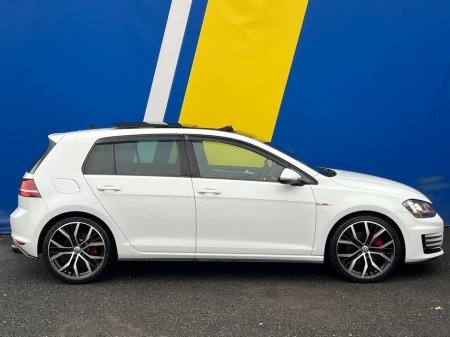 2015 Volkswagen Golf GTI 2.0 TSI AUTO // DCC PACKAGE // HIGH SPEC // PAN ROOF // LEATHER HEATED SPORT SEATS // DYNAMIC CHASSIS CONTROL €22,950