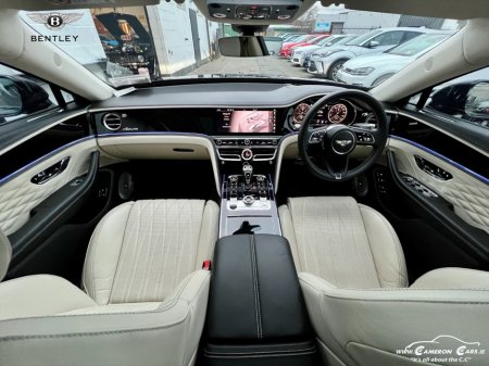 2023 Bentley Flying Spur AZURE €209,950 thumbnail