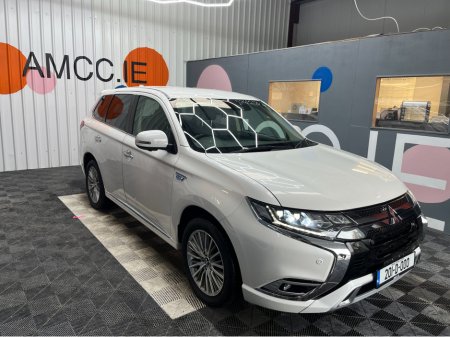 2020 Mitsubishi Outlander €24950! 2020 MITSUBISHI OUTLANDER PHEV G 2.4 AUTOMATIC / CRUISE CONTROL / 360° PARKING CAMERA / PADDLE SHIFTERS / ELECTRIC HEATED SEATS / HEATED STEERING WHEEL €24,950