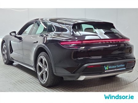 2022 Porsche Taycan Cross Turismo 476BHP Overboost 93.4 kWh €59,995 thumbnail