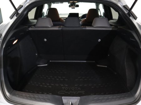 2023 Toyota C-HR *81* HYBRID SOL 4DR AUTO €25,800 thumbnail