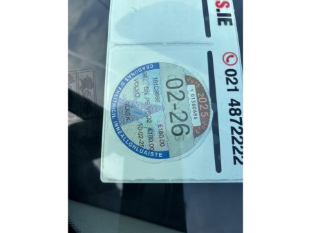 2018 Volvo V40 RESERVE  DEPOSIT  D2 MOMENTUM ED 5DR  ONE   OWNER   /  FULL  VOLVO  SERVICE  SERVICE  HISTORY thumbnail