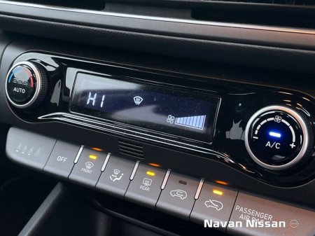 2022 Hyundai Kona 1.0 T-GDI Executive Two Tone Roof €25,950 thumbnail