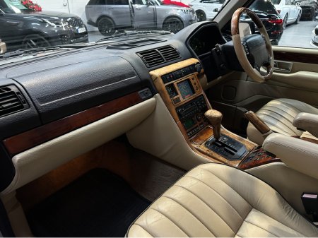 1999 Land Rover Range Rover SALE AGREED thumbnail