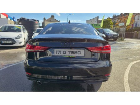 2017 Audi A3 Saloon LIMOUSINE 1.6 TDI 110 SE ST 4DR AUTO €16,450 thumbnail