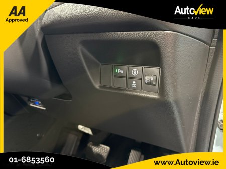 2021 Honda Jazz /Fit Cross New Model 1.5 Self-Charging Hybrid Automatic. AA APPROVED // FINANCE & NATIONWIDE DELIVERY AVAILABLE // SIMI DEALER €17,995 thumbnail