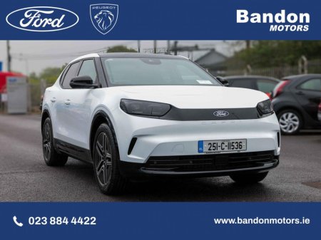 2025 Ford Capri Ford Capri Premium Extended Range. What a great looking car