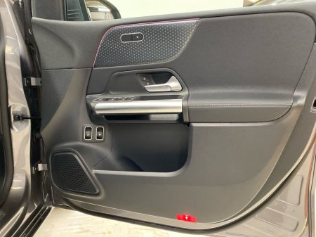 2023 Mercedes-Benz B Class B 250 e PHEV | Progressive Plus | Panoramic Sunroof €44,950 thumbnail