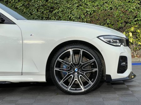 2021 BMW 3 Series 330e M-SPORT COMPETITION 2.0 HYBRID // LOW MILEAGE // 20" M3 COMPETITION ALLOYS // LEATHER/SUEDE M-SPORT INTERIOR // AMBIENT LIGHTING PACK €34,900 thumbnail