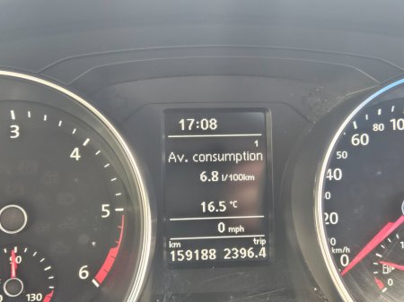 2016 Volkswagen Jetta 2.0 TDI 110HP Comfortline €10,950