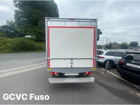 2026 Mitsubishi Canter Box Body