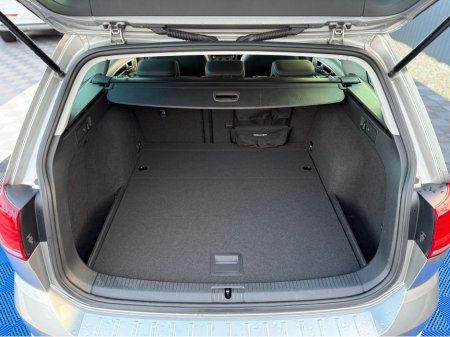 2019 Volkswagen Golf HIGHLINE PRO - 2.0L DIESEL - AUTO - 12M WARRANTY - CAR: 1600 €21,950 thumbnail