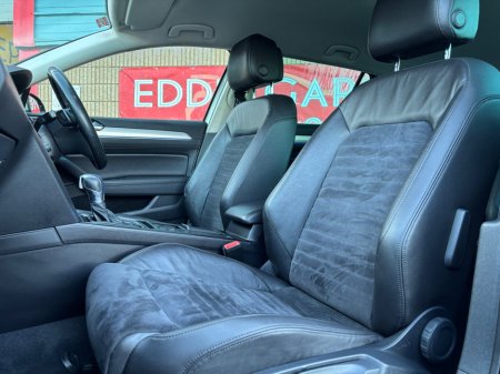 2017 Volkswagen Passat 1.4 TSI DSG 150HP GTE €13,450 thumbnail