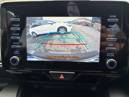 2022 Toyota Yaris 1.5 Hybrid 5Dr Luna €16,000 thumbnail