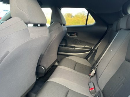 2025 Toyota C-HR C-HR PHEV SPORT €38,800 thumbnail