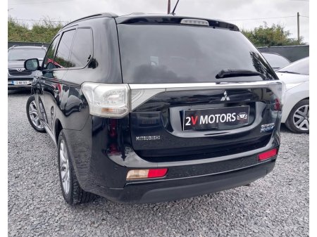 2015 Mitsubishi Outlander 2.0 GX3H PHEV 160BHP 5DR AUTO €8,950