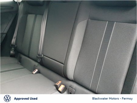 2026 Volkswagen T-Roc T-ROC ED 75 2.0TDI M6F 116HP thumbnail