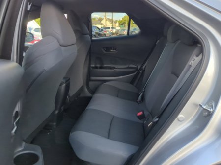 2025 Toyota C-HR FRESH SELECTION OF TRADE-INS C-HR SPORT + €43,000 thumbnail