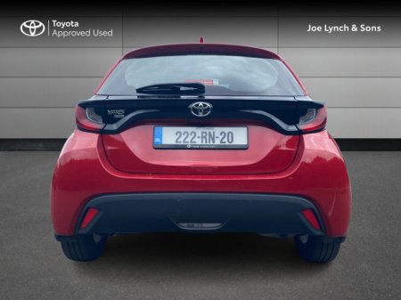 2022 Toyota Yaris YARIS 1.0 LUNA €19,995