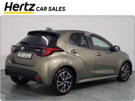 2023 Toyota Yaris DESIGN HEV CVT 1.5 Petrol Automatic €23,495 thumbnail