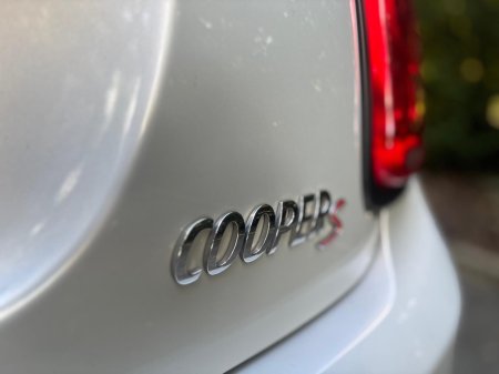 2018 MINI Hatch 2.0 COOPER S €15,950 thumbnail