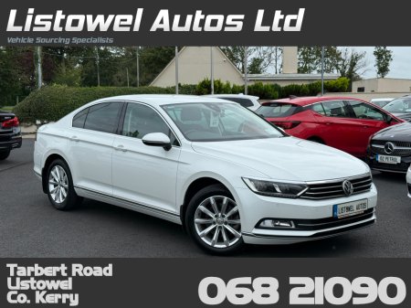 2017 Volkswagen Passat ELEGANCE 1.4 SALOON AUTOMATIC * REAR VIEW CAMERA, PARKING SENSORS FRONT & REAR, ADAPTIVE CRUISE CONTROL, PADDLE SHIFT, 3 STAGE HEATED SEATS, HALF ALCANTARA SEATS, ELECTRIC SEATS DRIVERS SIDE*