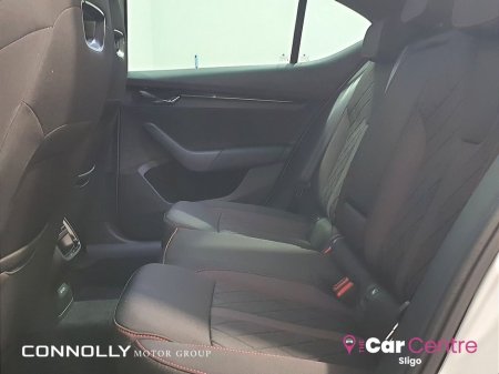 2024 Skoda Octavia OCTAVIA RS 2.0TDI DSG €42,495 thumbnail