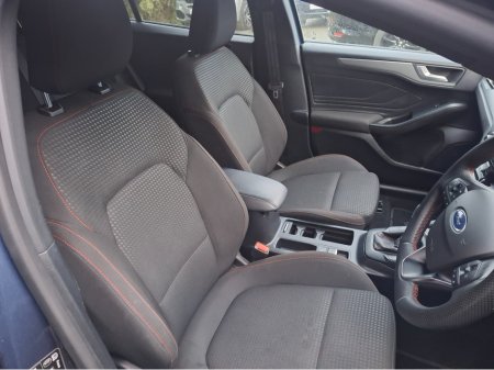 2022 Ford Focus ST-LINE STYLE 5DR 1.0T 12 125 M6 4 €17,250 thumbnail