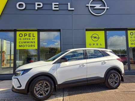2024 Opel Grandland X  €31,950