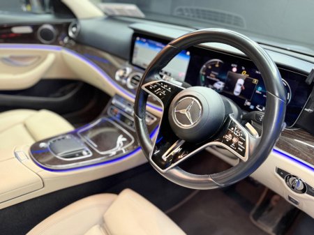 2021 Mercedes-Benz E Class E 220 D A/T Avantgarde €36,900 thumbnail