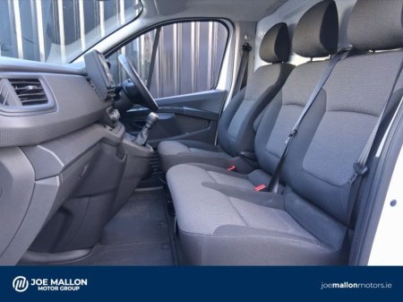 2025 Renault Trafic TRAFIC LL30 BLUE DCI 130 START thumbnail