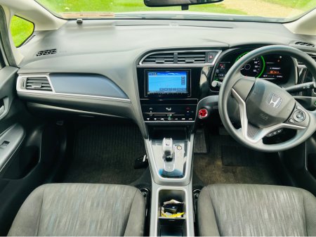 2019 Honda Shuttle HYBRID / AUTO / FINANCE AVAILBLE €13,950 thumbnail