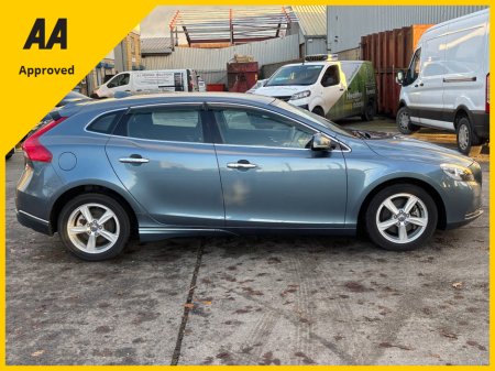 2014 Volvo V40 1.6 T4 5DR AUTO FULLY LOADED WITH SPEC €10,750