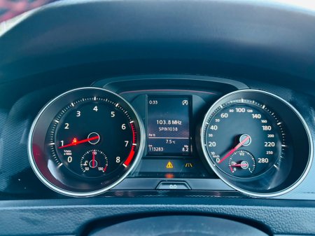 2014 Volkswagen Golf  €16,950 thumbnail