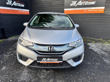 2014 Honda Fit 1.5 HYBRID 5DR AUTO €9,995