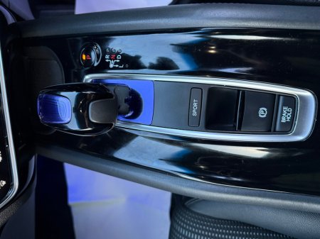 2016 Honda HR-V  €15,970 thumbnail