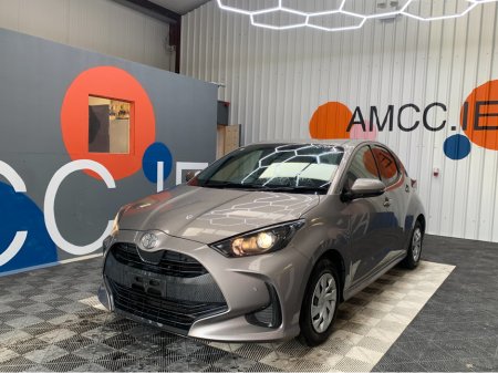 2020 Toyota Yaris 1.0 PETROL / 94k KMs / Reverse Camera / Automatic €15,950