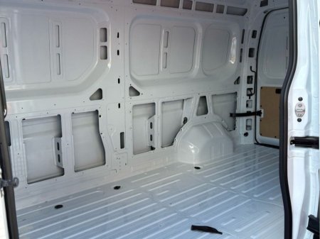 2025 Renault Master LM35 blue dCi €38,950 thumbnail