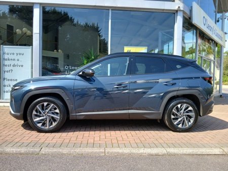 2022 Hyundai Tucson 2WD Executive 2tone, Grey met, 77km. €28,500