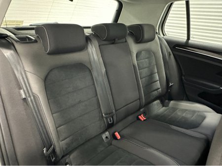 2015 Volkswagen Golf (151) HIGHLINE 1.4TSI DSG LOW KMS VW/AUDI SPECIALISTS WWW.DENISDARCYCARS.IE thumbnail