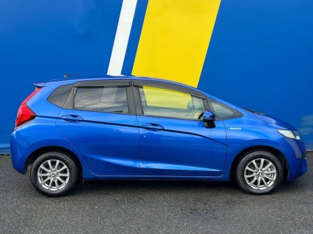 2016 Honda Fit F-PACKAGE 1.5 HYBRID // 14